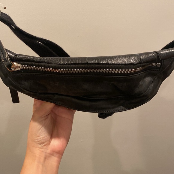 MCM Black Leather Fanny Crossbody Bum Bag - Picture 9 of 10
